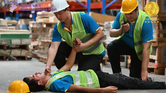 Apa yang Harus Dilakukan Saat Terjadi Kecelakaan Kerja